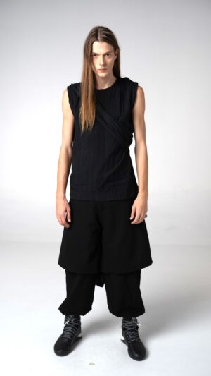 Drapes Back Vest Tee